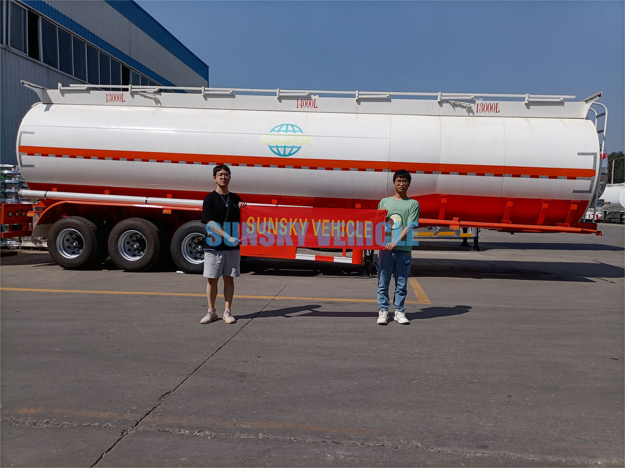 SUNSKY Fuel Tanker for sale - Полуприцеп-цистерна: фото 5 SUNSKY Fuel Tanker for sale - Полуприцеп-цистерна: фото 5