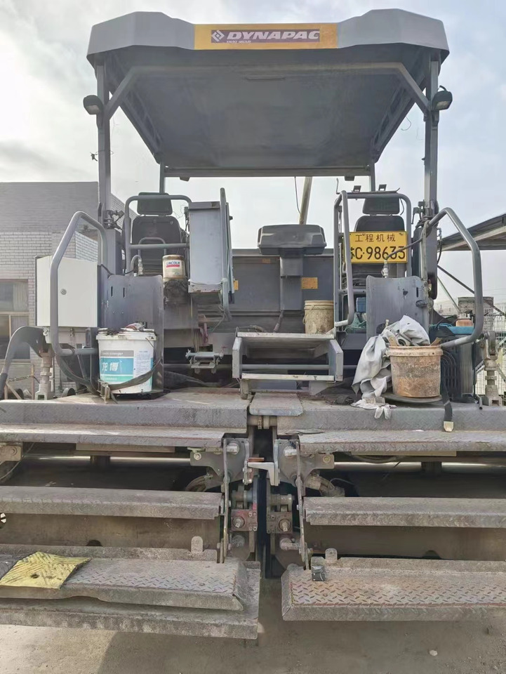 DYNAPAC F3030 Used Asphalt Paver For Sale - Асфальтоукладчик: фото 5 DYNAPAC F3030 Used Asphalt Paver For Sale - Асфальтоукладчик: фото 5