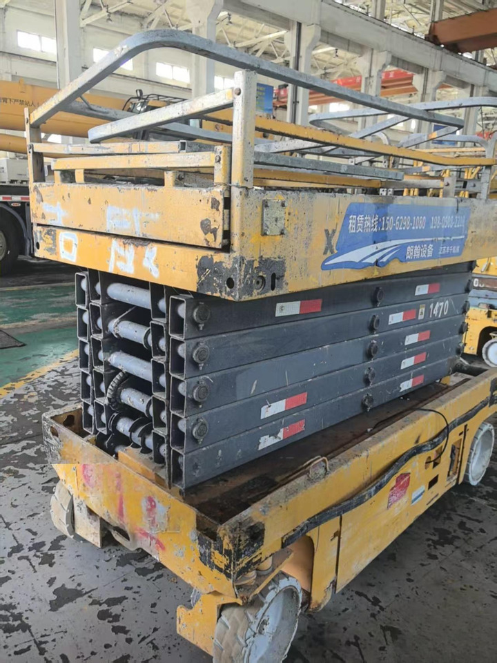 XCMG GTJZ1212 12m used lifting work table scissor lift price - Ножничный подъемник: фото 5 XCMG GTJZ1212 12m used lifting work table scissor lift price - Ножничный подъемник: фото 5