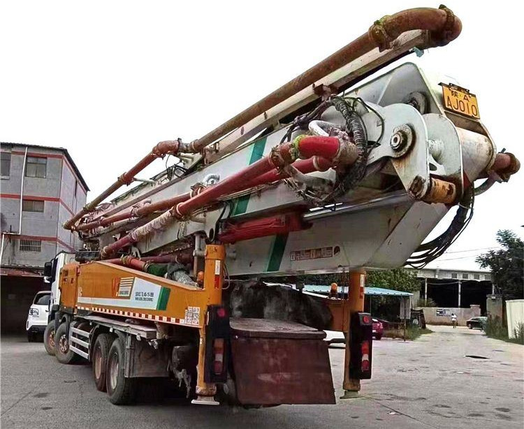 XCMG Hb62V Euro 5 2019 Year Second Hand Truck-Mounted Concrete Pump Truck - Автобетононасос: фото 5 XCMG Hb62V Euro 5 2019 Year Second Hand Truck-Mounted Concrete Pump Truck - Автобетононасос: фото 5