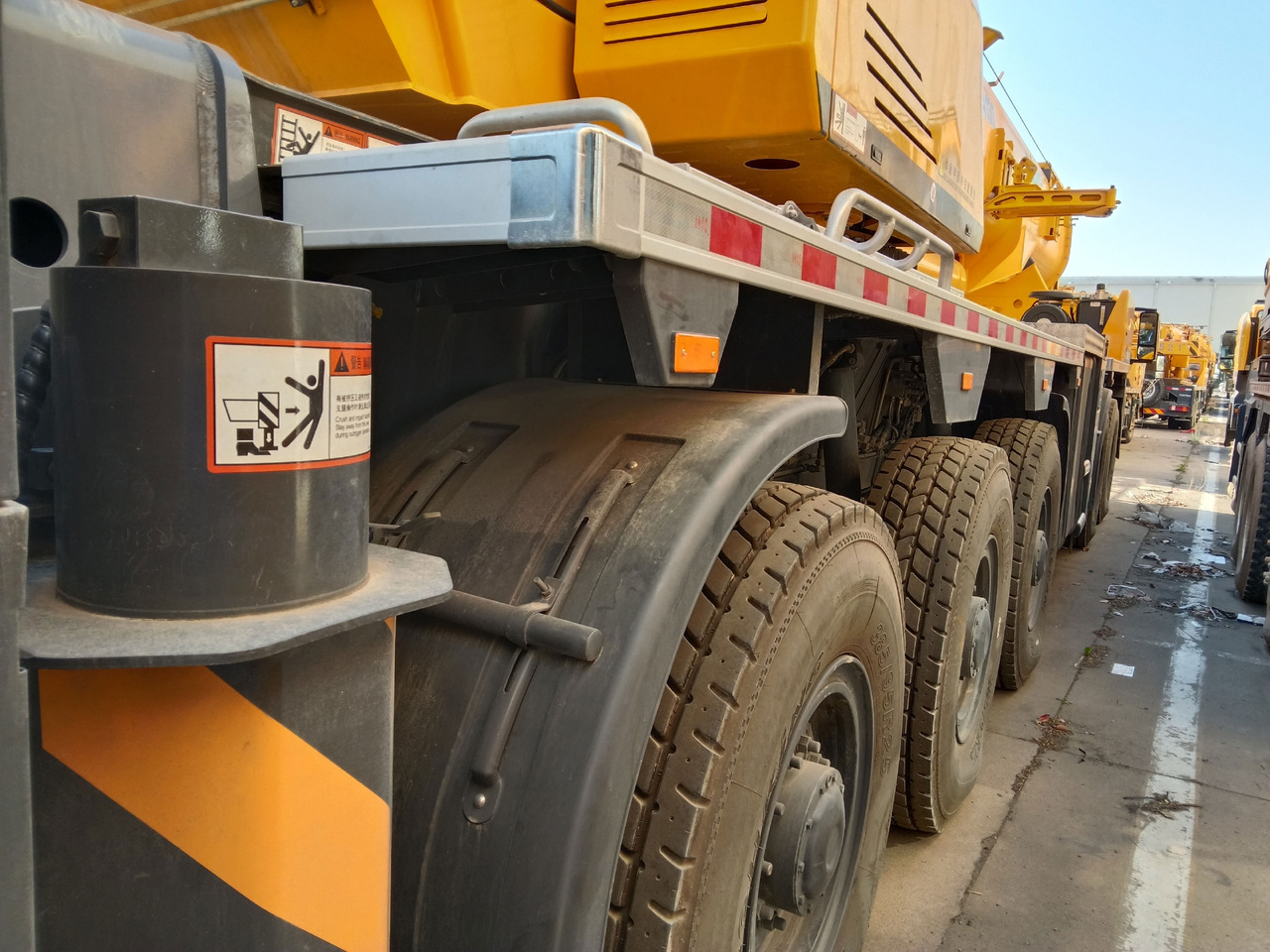 XCMG Official 8-Section XCA130L8_2  Used Knuckle Boom Truck Crane 130 Ton Hydraulic Crane Price - Вседорожный кран: фото 3 XCMG Official 8-Section XCA130L8_2  Used Knuckle Boom Truck Crane 130 Ton Hydraulic Crane Price - Вседорожный кран: фото 3