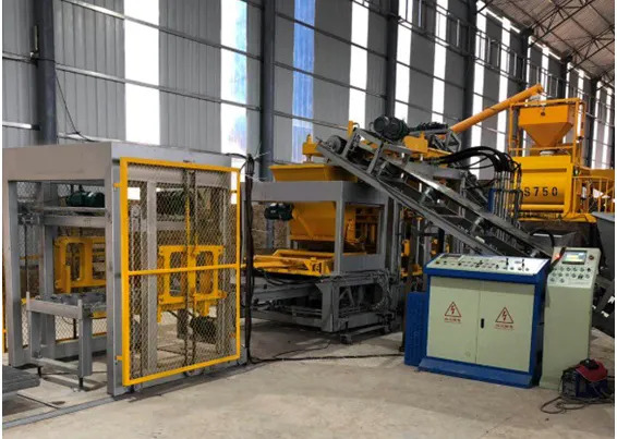 XCMG Official MM8-15 Block Making Machine for Make Clay Brick - Вибропресс: фото 4 XCMG Official MM8-15 Block Making Machine for Make Clay Brick - Вибропресс: фото 4