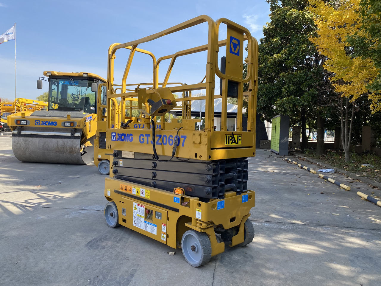 XCMG Official Used Aerial Work Platforms GTJZ0607 Mobile Scissor Lift For Sale - Ножничный подъемник: фото 4 XCMG Official Used Aerial Work Platforms GTJZ0607 Mobile Scissor Lift For Sale - Ножничный подъемник: фото 4