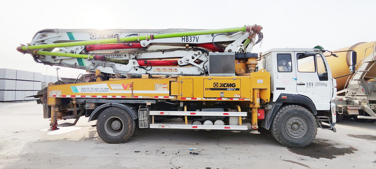 XCMG Official Used Concrete Pump Truck HB37V 37 Meters Cement Pump Machine Price For Sale - Автобетононасос: фото 3 XCMG Official Used Concrete Pump Truck HB37V 37 Meters Cement Pump Machine Price For Sale - Автобетононасос: фото 3