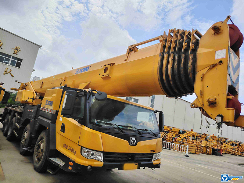 XCMG QY95K7C used 95 ton mobile crane with good condition - Мобильный кран: фото 2 XCMG QY95K7C used 95 ton mobile crane with good condition - Мобильный кран: фото 2