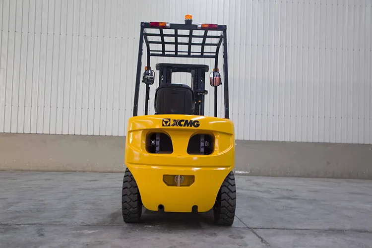 XCMG XCB30 3 ton hydraulic Fork Lift Truck Forklift With Attachments - Внедорожный погрузчик: фото 5 XCMG XCB30 3 ton hydraulic Fork Lift Truck Forklift With Attachments - Внедорожный погрузчик: фото 5