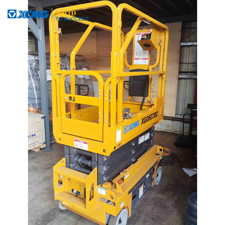 XCMG XG0607DC 6m diesel wheeled scissor lift for sale - Ножничный подъемник: фото 1 XCMG XG0607DC 6m diesel wheeled scissor lift for sale - Ножничный подъемник: фото 1