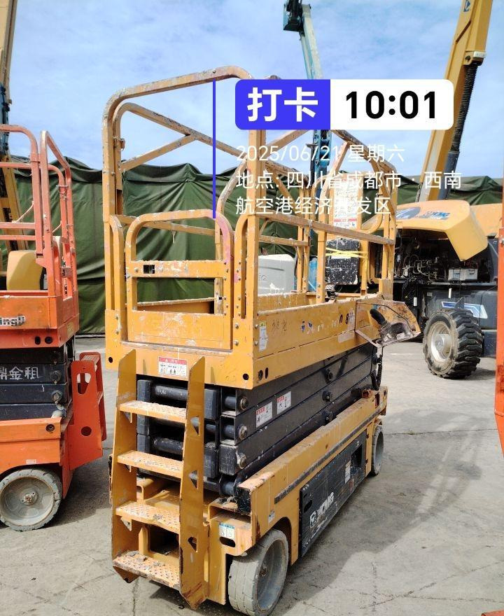 XCMG XG1008HA 10m portable second hand lifting platform scissor lift - Ножничный подъемник: фото 5 XCMG XG1008HA 10m portable second hand lifting platform scissor lift - Ножничный подъемник: фото 5