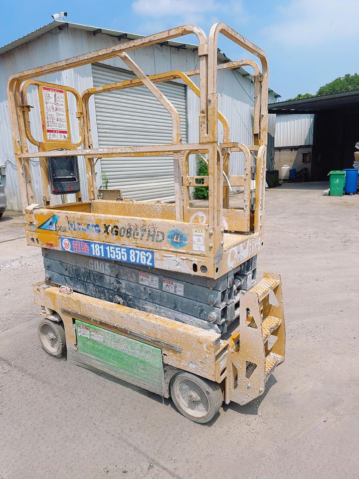 XCMG battery 8m used scissor lift XG0807HD-Li for sale - Ножничный подъемник: фото 2 XCMG battery 8m used scissor lift XG0807HD-Li for sale - Ножничный подъемник: фото 2
