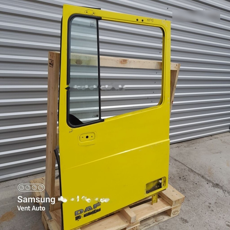 DAF XF 105 DAF LEWE truck - Дверь и запчасти для Грузовиков: фото 2 DAF XF 105 DAF LEWE truck - Дверь и запчасти для Грузовиков: фото 2