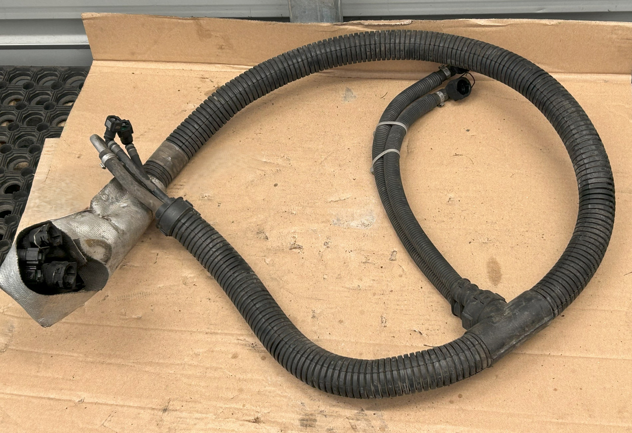 DAF XF 106 ADBLUE WIRING HARNESS - Глушитель/ Выхлопная система: фото 1 DAF XF 106 ADBLUE WIRING HARNESS - Глушитель/ Выхлопная система: фото 1