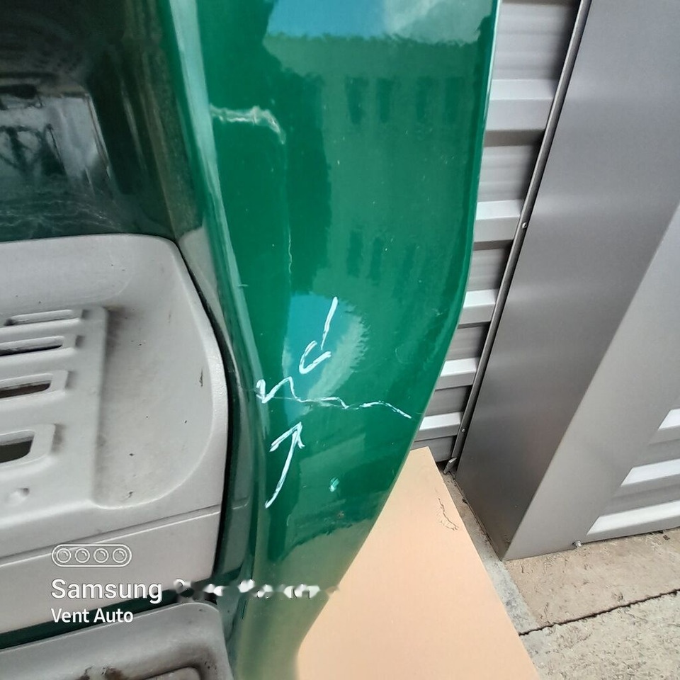 DAF XF 106 RH 1835024 DAF 1835024 truck - Боковая подножка для Грузовиков: фото 2 DAF XF 106 RH 1835024 DAF 1835024 truck - Боковая подножка для Грузовиков: фото 2