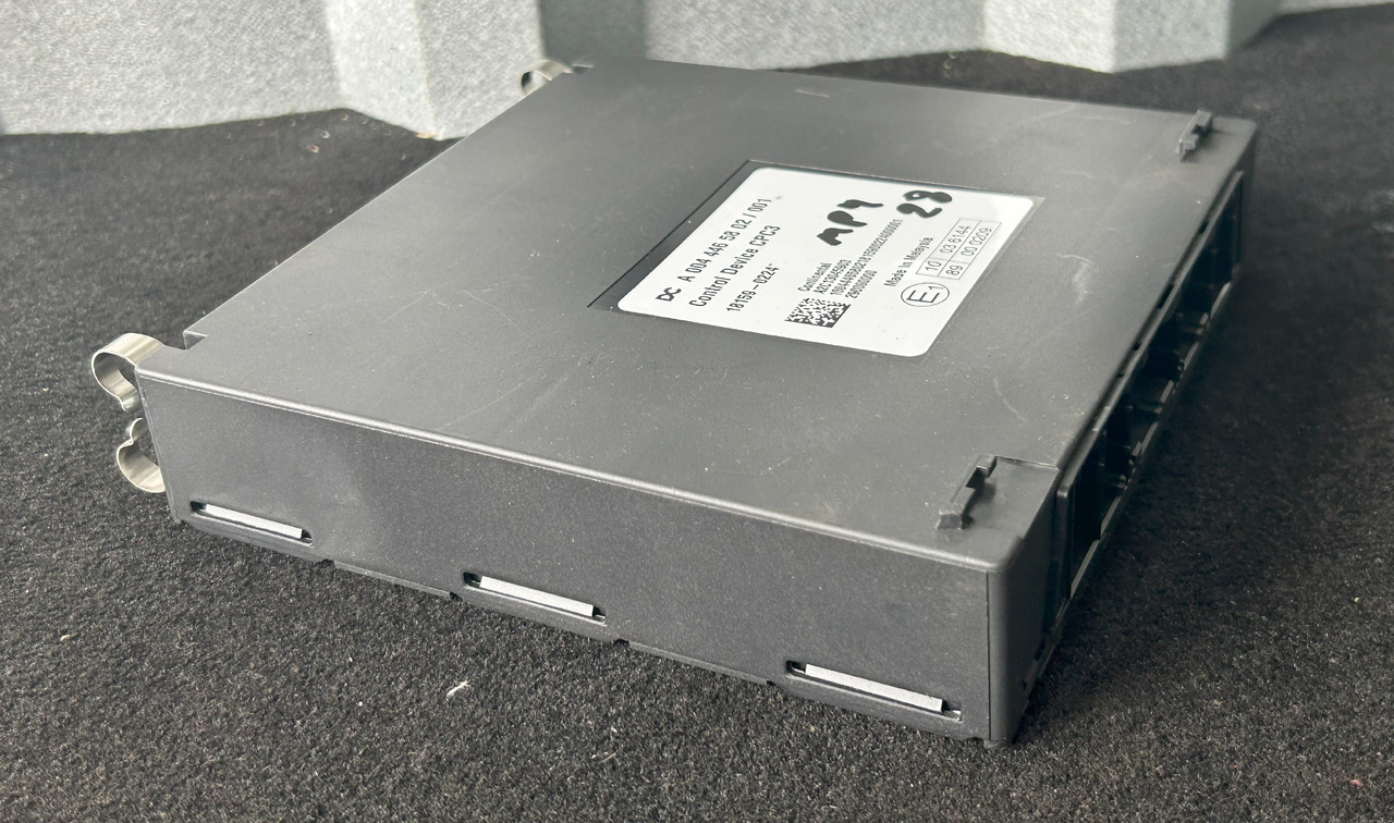 MERCEDES ACTROS MP4 CPC3 - Блок управления: фото 4 MERCEDES ACTROS MP4 CPC3 - Блок управления: фото 4