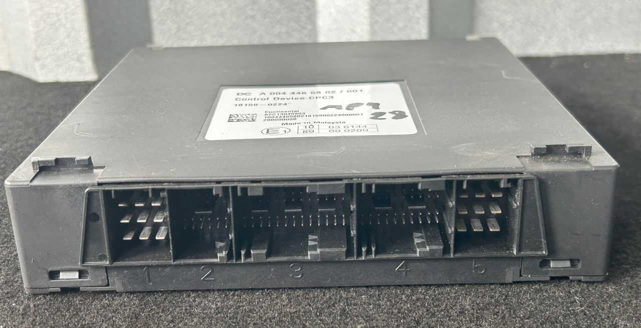 MERCEDES ACTROS MP4 CPC3 - Блок управления: фото 3 MERCEDES ACTROS MP4 CPC3 - Блок управления: фото 3