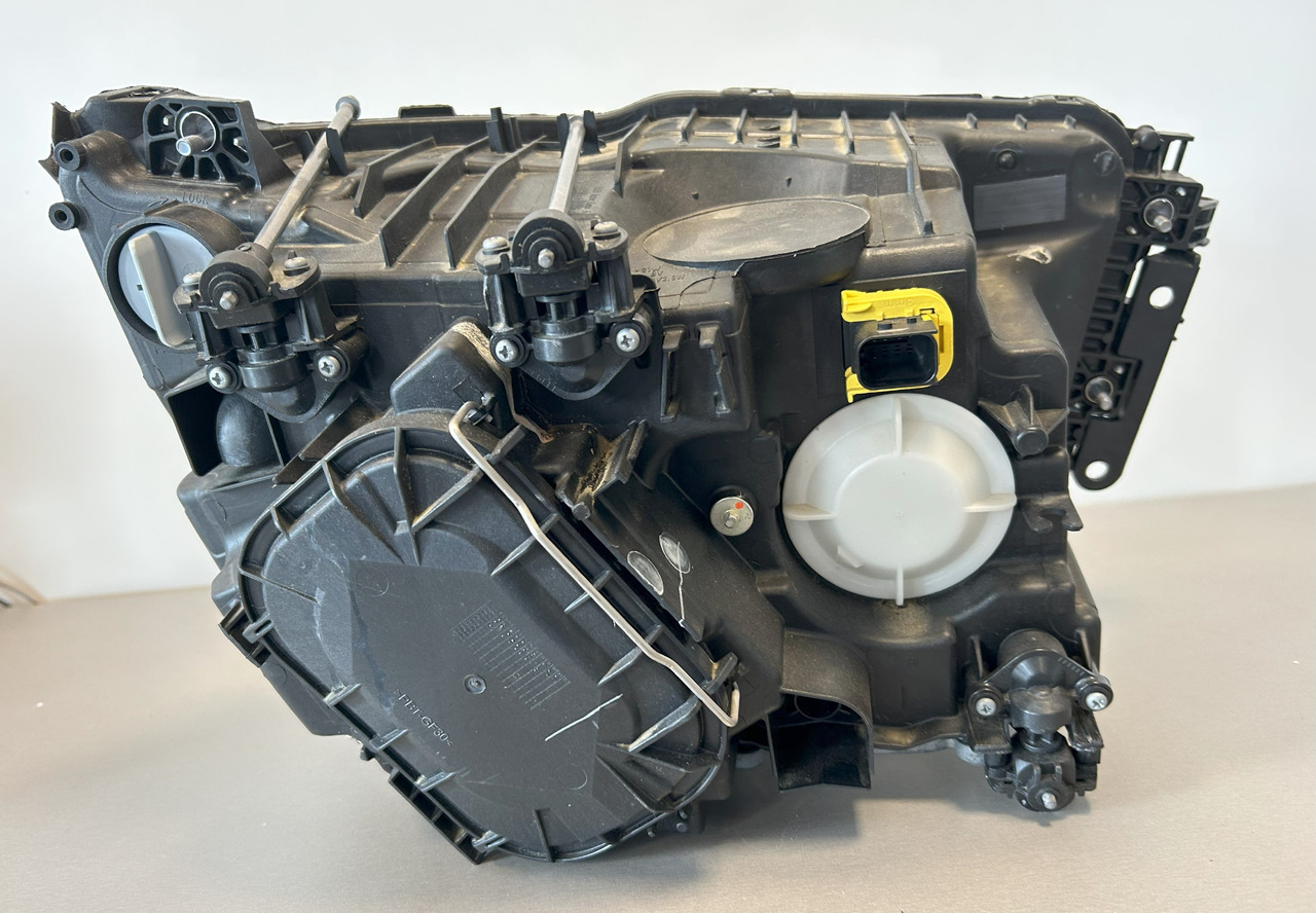 MERCEDES-BENZ brand new original OEM Mercedes-Benz headlight LEFT BI-XENON MP4, MP5 - Передняя фара: фото 3 MERCEDES-BENZ brand new original OEM Mercedes-Benz headlight LEFT BI-XENON MP4, MP5 - Передняя фара: фото 3