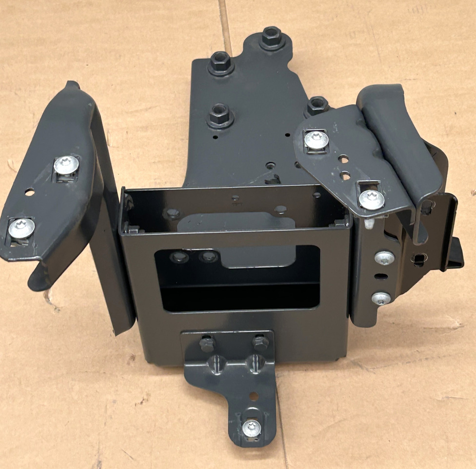 MERCEDES MOUNTING STEERING STEP SUPPORT AROCS ACTROS MP4 MP5 - Кузов и экстерьер: фото 2 MERCEDES MOUNTING STEERING STEP SUPPORT AROCS ACTROS MP4 MP5 - Кузов и экстерьер: фото 2