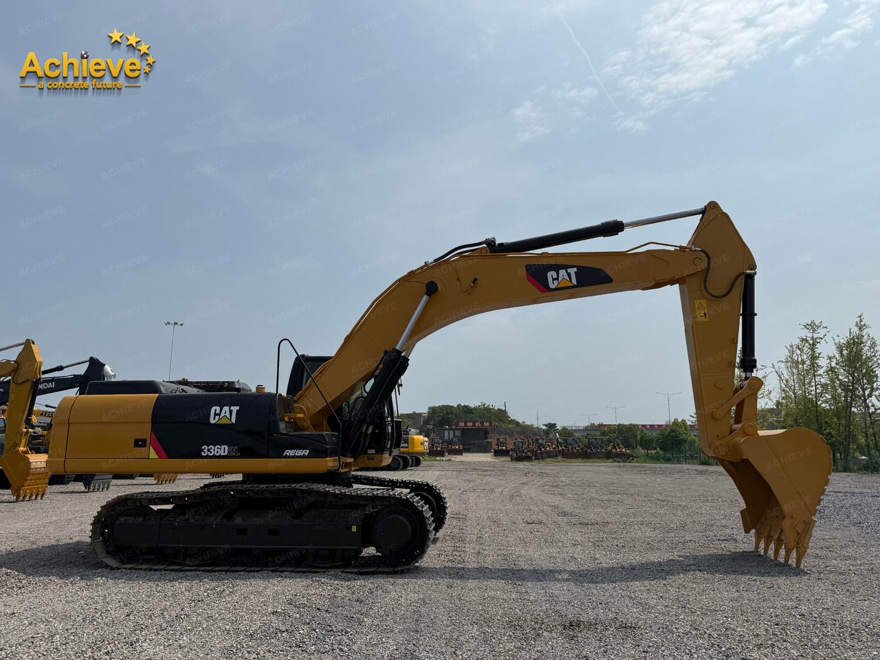 CATERPILLAR 336D2L 2.41 m³ 208 kw/rpm 620 L Cat® C9 7590 mm Remanufactured【ACHIEVE】 TOP CONDITION!!! - Гусеничный экскаватор: фото 5 CATERPILLAR 336D2L 2.41 m³ 208 kw/rpm 620 L Cat® C9 7590 mm Remanufactured【ACHIEVE】 TOP CONDITION!!! - Гусеничный экскаватор: фото 5
