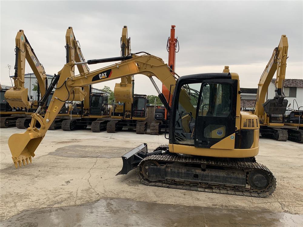 CATERPILLAR Used CAT 308D 8 Ton Mini Excavator – Low Hours, Reliable Mitsubishi Engine - Гусеничный экскаватор: фото 1 CATERPILLAR Used CAT 308D 8 Ton Mini Excavator – Low Hours, Reliable Mitsubishi Engine - Гусеничный экскаватор: фото 1