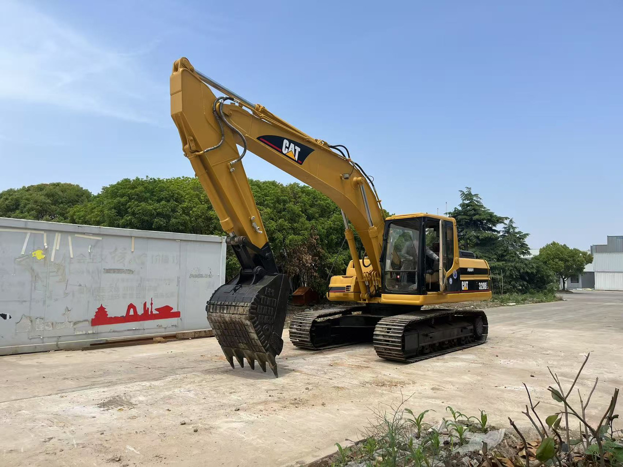 Caterpillar Original Caterpillar 320BL with repainted exterior Used Excavator Supplier from CHINA - Гусеничный экскаватор: фото 3 Caterpillar Original Caterpillar 320BL with repainted exterior Used Excavator Supplier from CHINA - Гусеничный экскаватор: фото 3