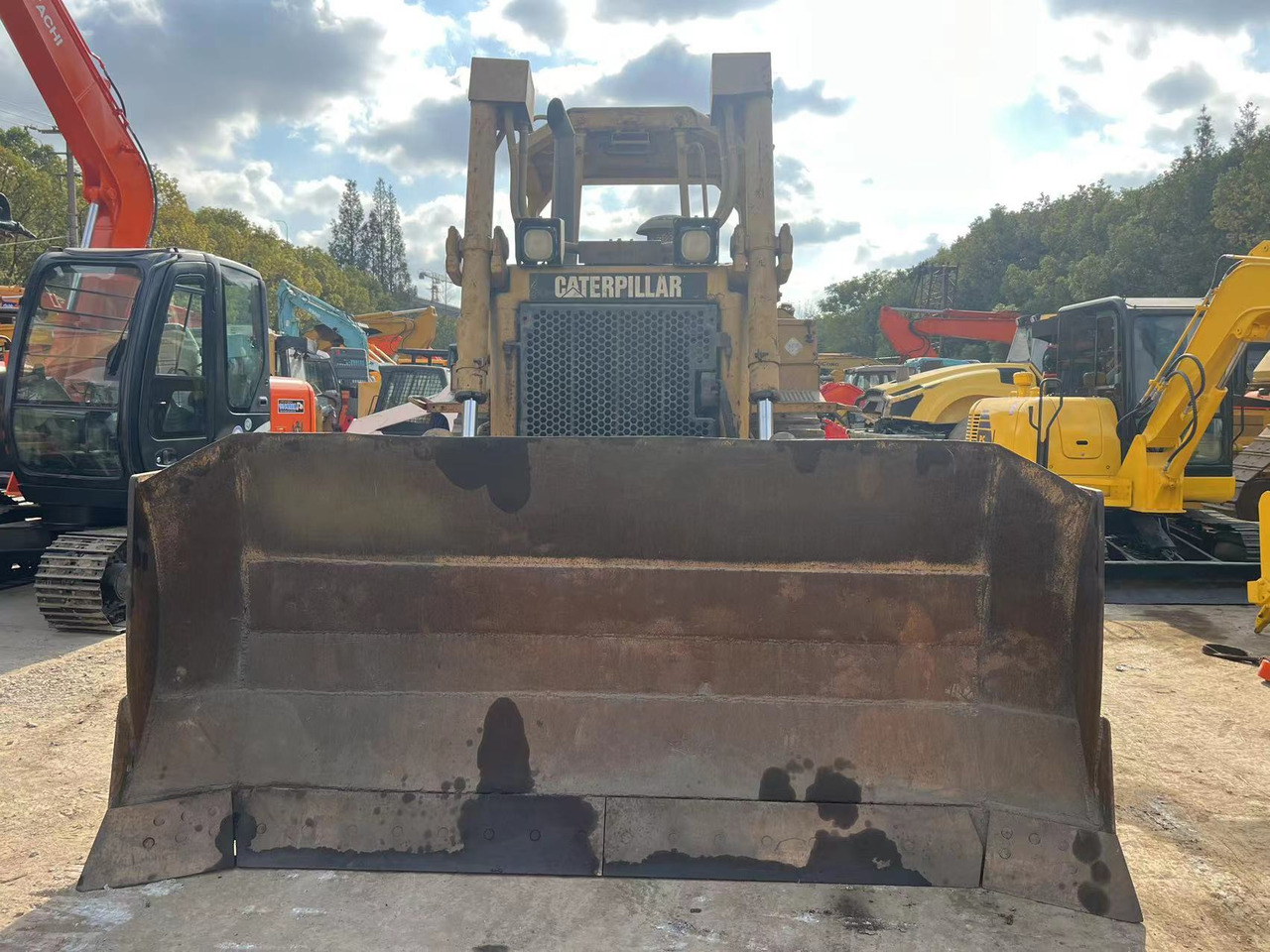 Caterpillar Original Condition CAT D6R bulldozer with Rippers - Бульдозер: фото 3 Caterpillar Original Condition CAT D6R bulldozer with Rippers - Бульдозер: фото 3