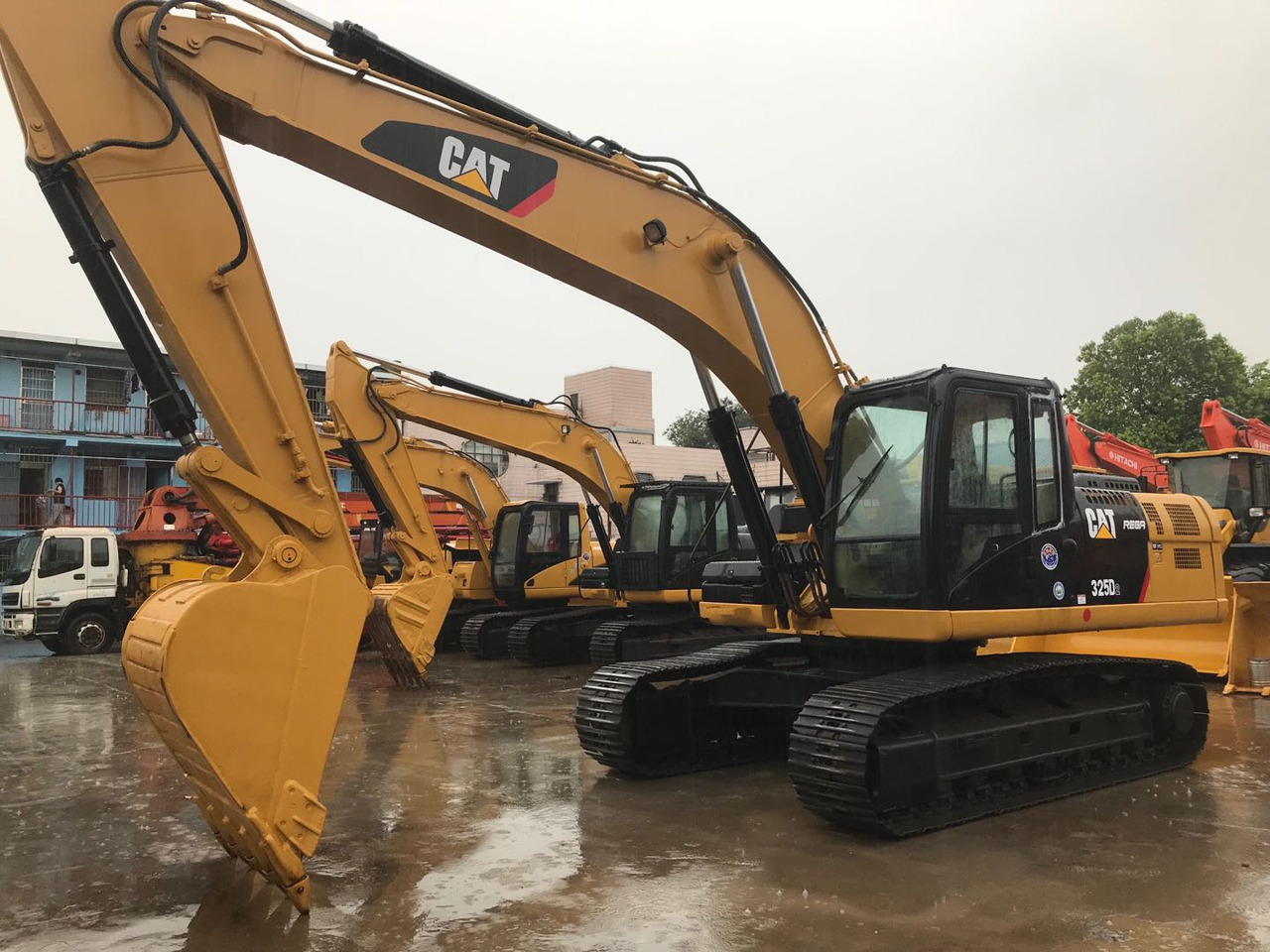 Caterpillar Used Excavator Cheap Price CAT 325D, 325BL Made in Japan - Гусеничный экскаватор: фото 5 Caterpillar Used Excavator Cheap Price CAT 325D, 325BL Made in Japan - Гусеничный экскаватор: фото 5