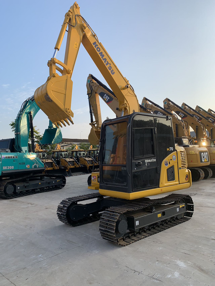 Komatsu Mini Excavator PC70 Japan Origin Good Price - Гусеничный экскаватор: фото 3 Komatsu Mini Excavator PC70 Japan Origin Good Price - Гусеничный экскаватор: фото 3