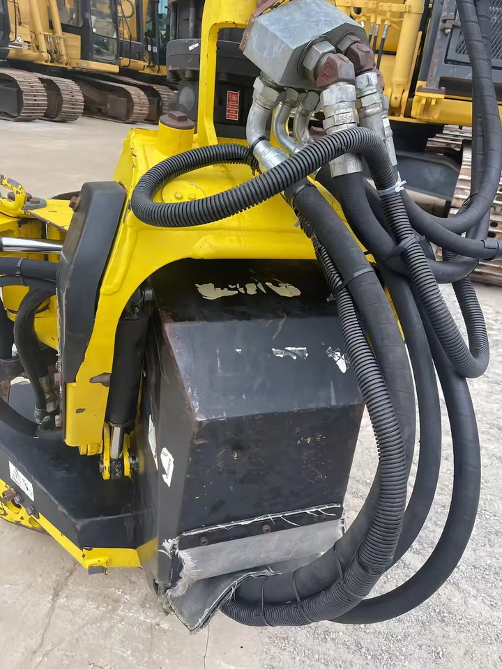 Komatsu Tree Remover PC120 Excavator with Tree Shear - Гусеничный экскаватор: фото 5 Komatsu Tree Remover PC120 Excavator with Tree Shear - Гусеничный экскаватор: фото 5