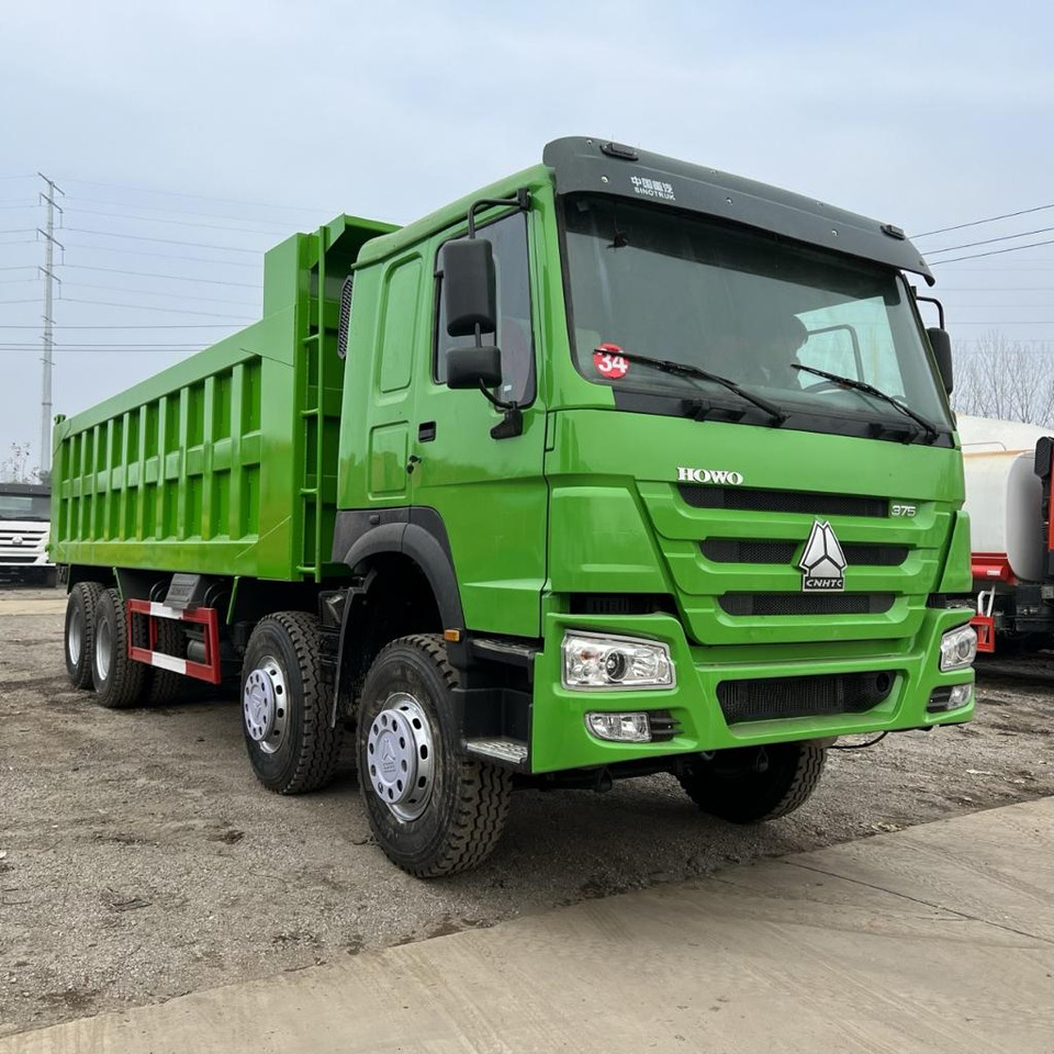 SINOTRUK HOWO 8x4 Dump Truck for Sale 294 kW (400 HP) Weichai Engine, 26 CBM Cargo Box & 40 T Payload - Самосвал: фото 2 SINOTRUK HOWO 8x4 Dump Truck for Sale 294 kW (400 HP) Weichai Engine, 26 CBM Cargo Box & 40 T Payload - Самосвал: фото 2