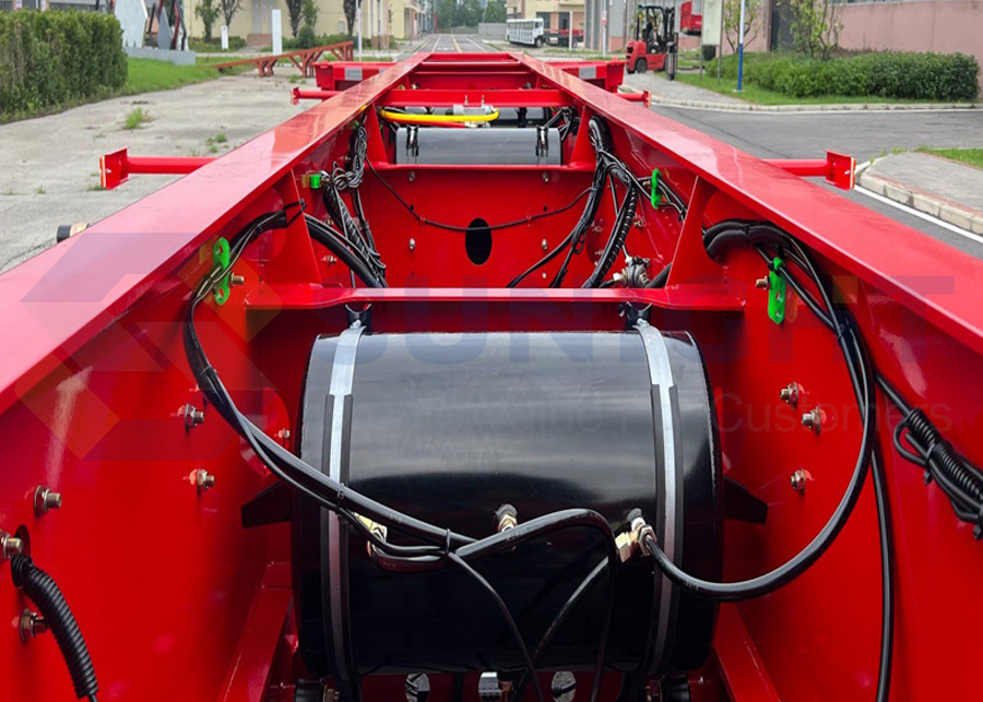 SUNIGHT CHINA New Skeleton Semi-Trailer For Shipping Container Transport - Шасси полуприцеп: фото 3 SUNIGHT CHINA New Skeleton Semi-Trailer For Shipping Container Transport - Шасси полуприцеп: фото 3