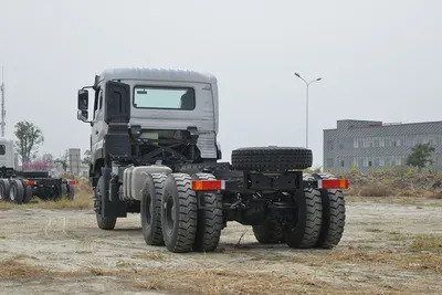 10-Wheeler Tractor Truck Dongfeng Kinland Kc 465HP Underccariage for Dumper Truck - Тягач: фото 1 10-Wheeler Tractor Truck Dongfeng Kinland Kc 465HP Underccariage for Dumper Truck - Тягач: фото 1