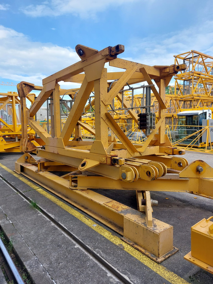 POTAIN MDT 389 L16 - Башенный кран: фото 4 POTAIN MDT 389 L16 - Башенный кран: фото 4