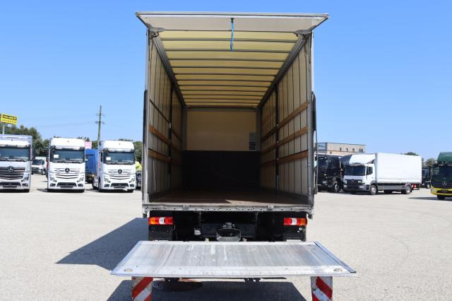 Mercedes-Benz Atego 1230 L - Тентованный грузовик: фото 5 Mercedes-Benz Atego 1230 L - Тентованный грузовик: фото 5