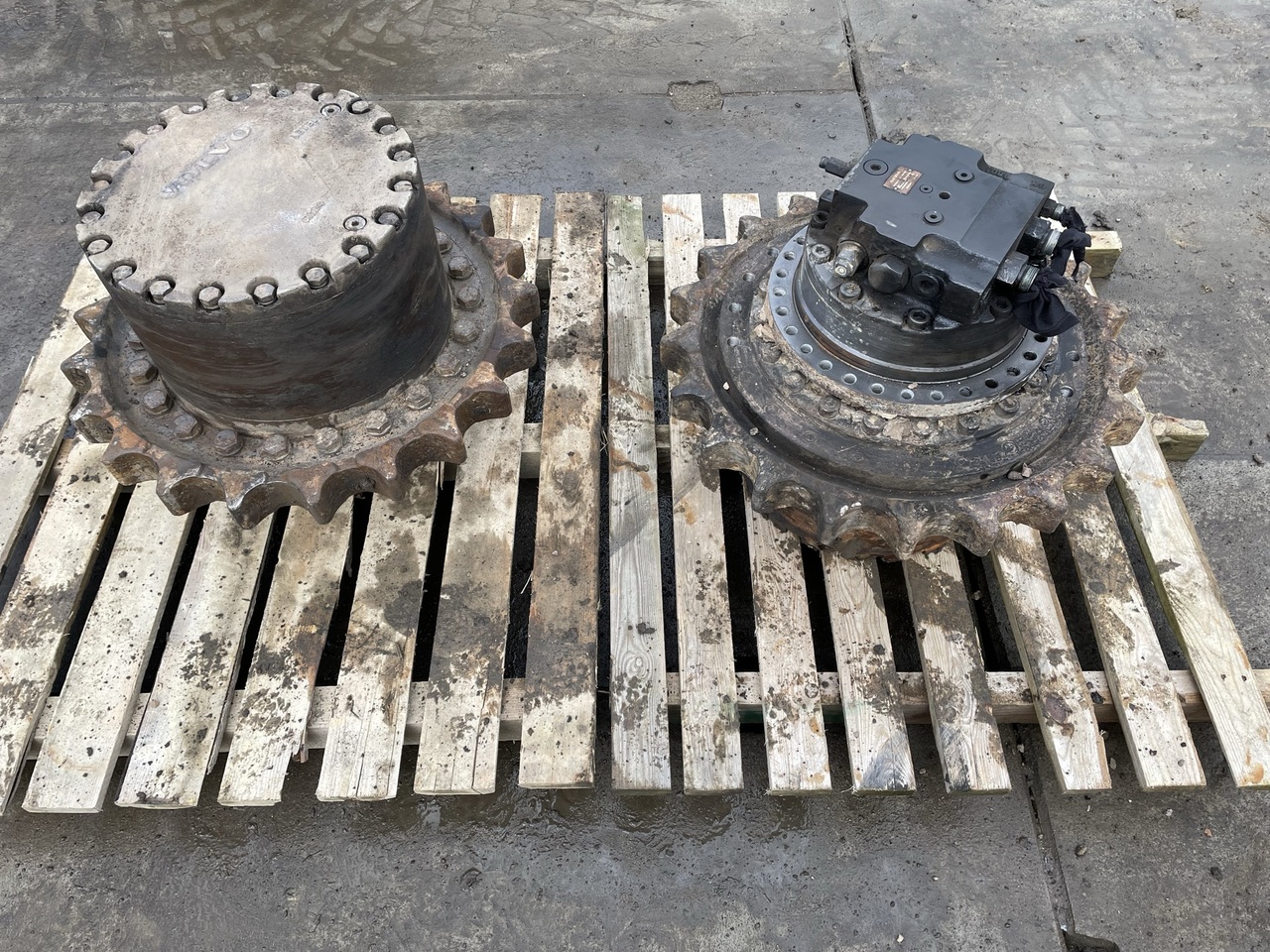 Zwolnica Volvo EC250 - Запчасти ходовой части для Гусеничных экскаваторов: фото 2 Zwolnica Volvo EC250 - Запчасти ходовой части для Гусеничных экскаваторов: фото 2