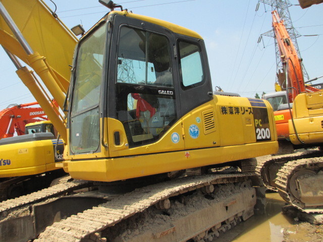 Komatsu PC200-7 - Гусеничный экскаватор: фото 4 Komatsu PC200-7 - Гусеничный экскаватор: фото 4