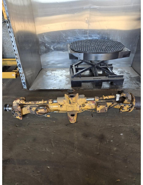 Liebherr APLB355 - Передняя ось: фото 1 Liebherr APLB355 - Передняя ось: фото 1