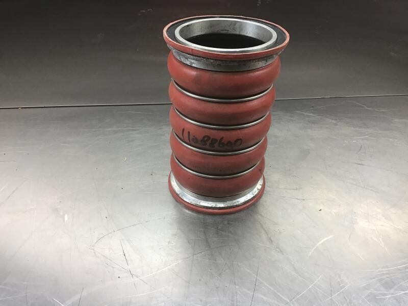 Liebherr Air Hose - Система охлаждения: фото 2 Liebherr Air Hose - Система охлаждения: фото 2