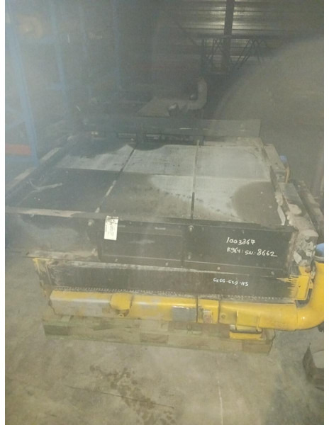 Liebherr Combined - Радиатор: фото 1 Liebherr Combined - Радиатор: фото 1