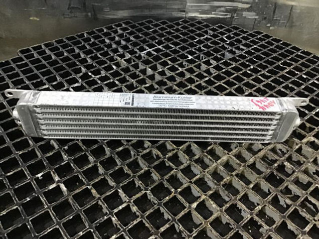 Новый Радиатор Liebherr Cooler: фото 9