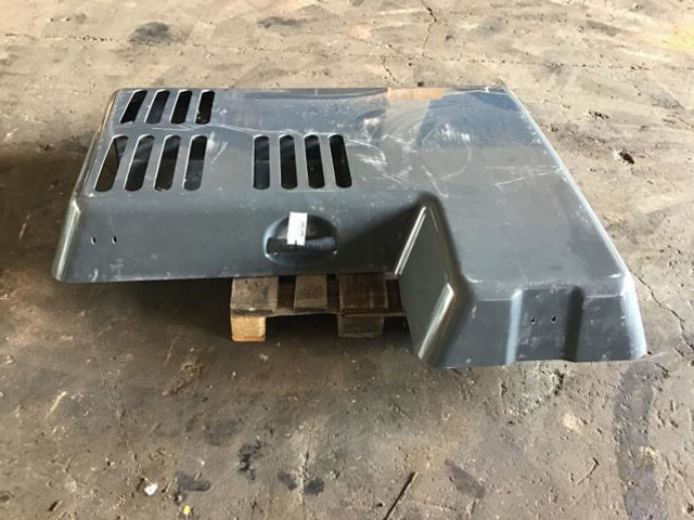 Liebherr Engine Hood - Капот: фото 2 Liebherr Engine Hood - Капот: фото 2