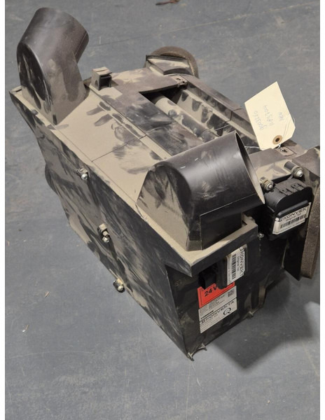 Liebherr - Отопление/ Вентиляция: фото 2 Liebherr - Отопление/ Вентиляция: фото 2