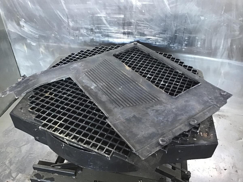 Liebherr - Кабина и интерьер: фото 2 Liebherr - Кабина и интерьер: фото 2