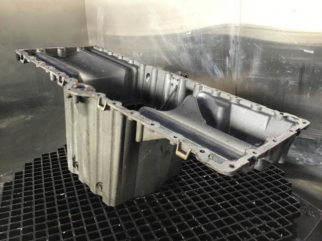 Liebherr Oil Sump - Картер: фото 1 Liebherr Oil Sump - Картер: фото 1