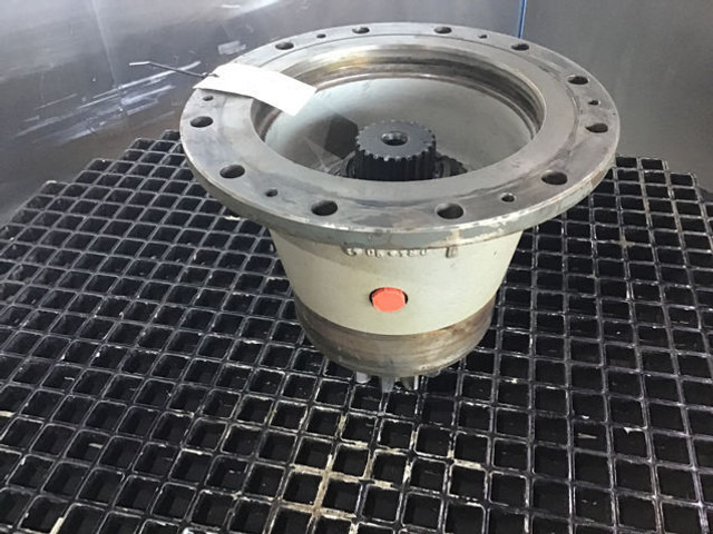 Liebherr Output Shaft Housing - Ступица: фото 3 Liebherr Output Shaft Housing - Ступица: фото 3