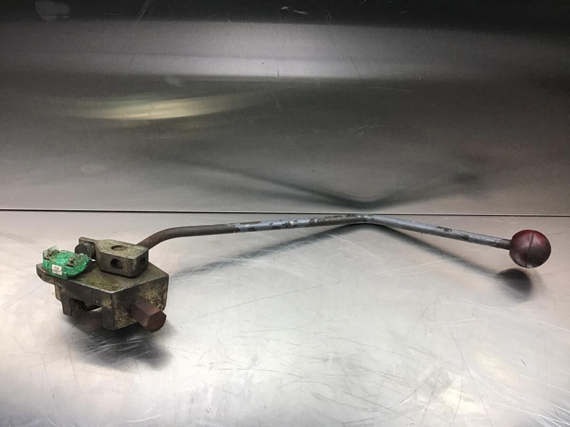 Liebherr R902 Li / A904 INDUSTRIAL / A900 ZW - Кабина и интерьер: фото 1 Liebherr R902 Li / A904 INDUSTRIAL / A900 ZW - Кабина и интерьер: фото 1