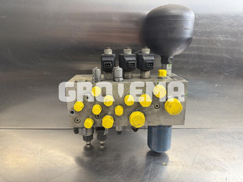 Liebherr R926 COMP / R926 K-LC / R926 LC / R926 CL / R926 NLC / R926 SLC / R926 WLC / R906 WLC - Гидравлика: фото 1 Liebherr R926 COMP / R926 K-LC / R926 LC / R926 CL / R926 NLC / R926 SLC / R926 WLC / R906 WLC - Гидравлика: фото 1