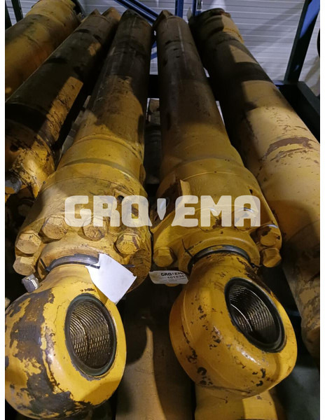 Liebherr R944C Li - Гидравлический цилиндр: фото 1 Liebherr R944C Li - Гидравлический цилиндр: фото 1