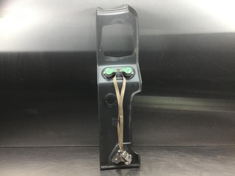 Liebherr R956 / R926 LC / R926 NLC - Бампер: фото 3 Liebherr R956 / R926 LC / R926 NLC - Бампер: фото 3