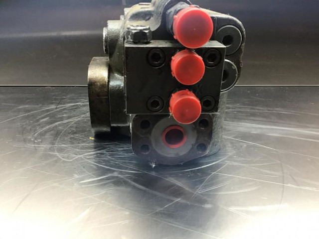 Liebherr Safety Valve - Гидравлика: фото 3 Liebherr Safety Valve - Гидравлика: фото 3