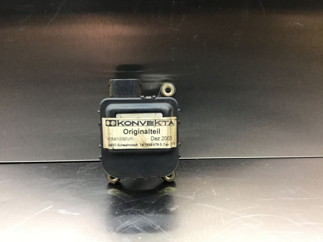 Liebherr Servomotor - Электрическая система: фото 1 Liebherr Servomotor - Электрическая система: фото 1
