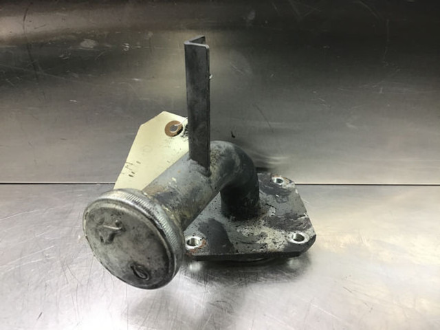 Liebherr oil filler neck - Двигатель и запчасти: фото 4 Liebherr oil filler neck - Двигатель и запчасти: фото 4